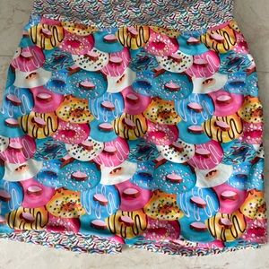 New/ Skort Obsession golf skort size M. Donut design multi colored without tags